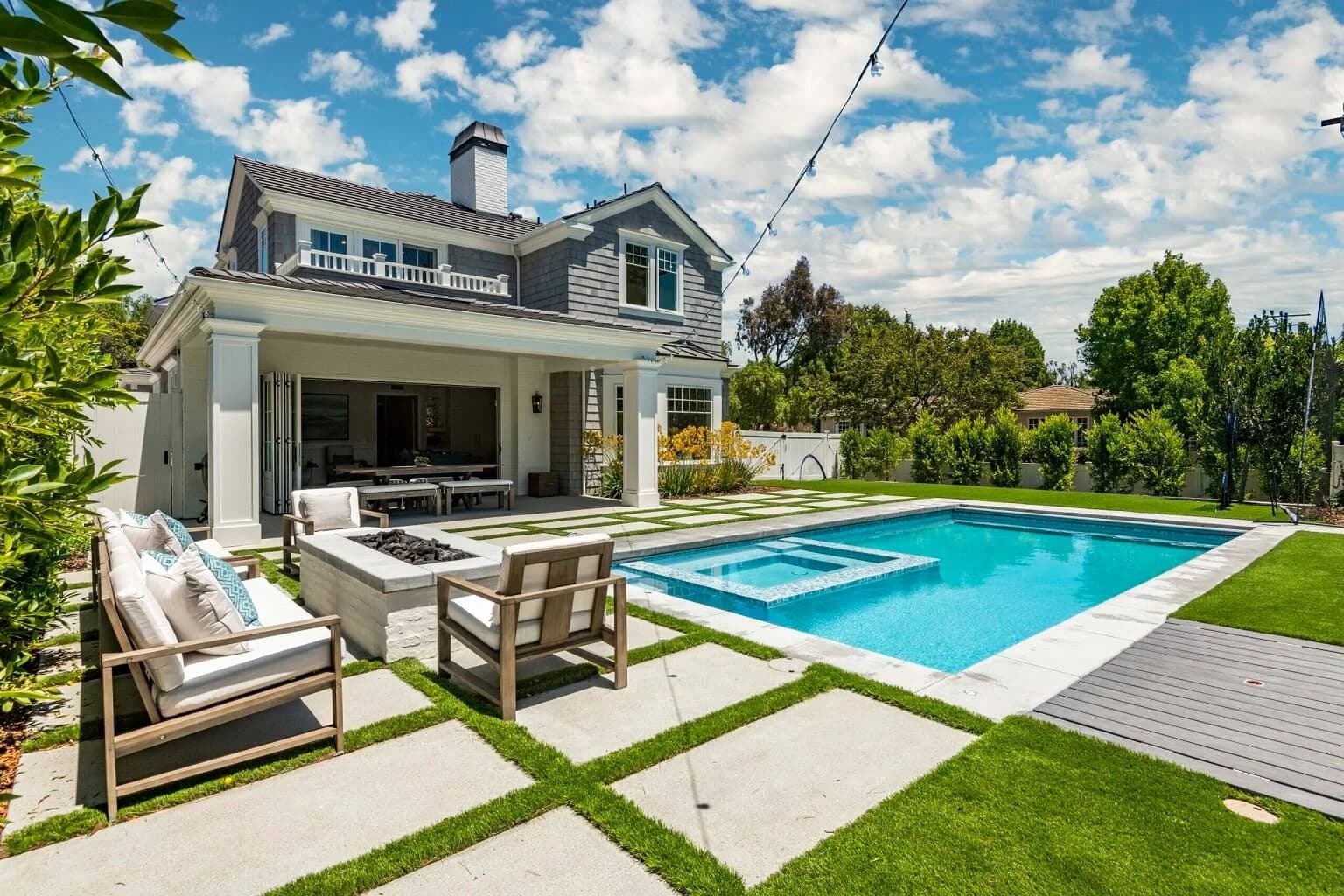 Valmonte Home 10
