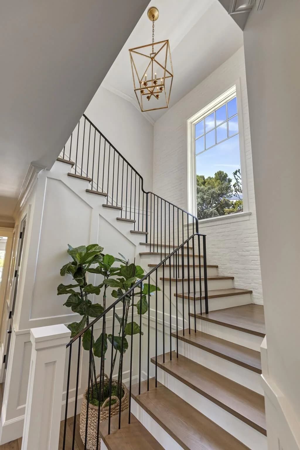 Valmonte Home 16