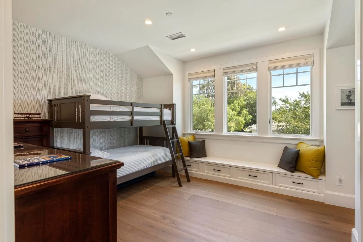 Valmonte Home 27